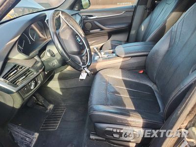 Zdjęcie 7 z 13 samochodu: 2017 BMW X5 XDRIVE35I VIN:5UXKR0C39H0V78483 - miniatura