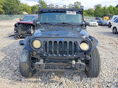 Piąte zdjęcie samochodu w środku: 2016 JEEP WRANGLER UNLIMITED SPORT VIN:1C4BJWDGXGL179849 - miniatura