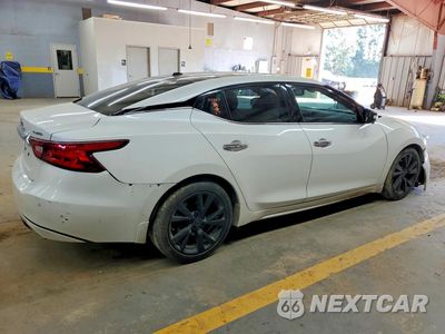 Trzecie zdjęcie samochodu z tyłu: 2018 NISSAN MAXIMA PLATINUM VIN:1N4AA6AP3JC399332 - miniatura