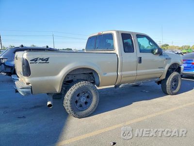 Trzecie zdjęcie samochodu z tyłu: 2001 FORD F250 SUPER DUTY VIN:1FTNX21F11EC78765 - miniatura