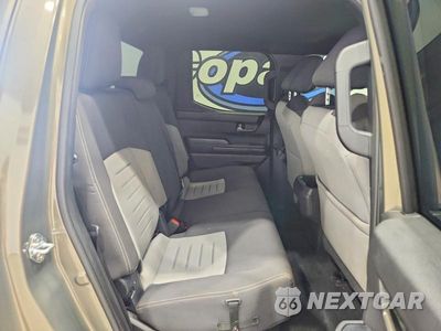 Zdjęcie 10 z 13 samochodu: 2025 TOYOTA TACOMA TRD SPORT VIN:3TMLB5JN4SM111004 - miniatura
