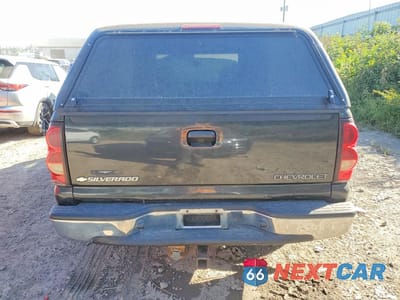 Zdjęcie 6 z 12 samochodu: 2005 CHEVROLET SILVERADO C1500 VIN:1GCEC19Z55Z226901 - miniatura