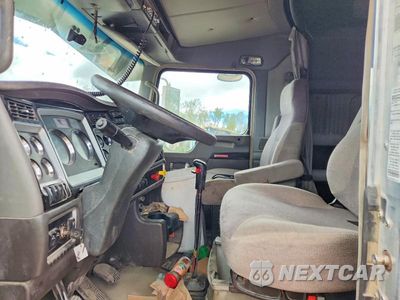 Zdjęcie 7 z 14 samochodu: 2018 KENWORTH W900 SEMI TRUCK VIN:1XKWD49X3JJ193363 - miniatura