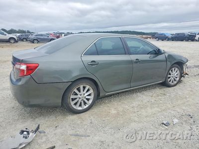 Trzecie zdjęcie samochodu z tyłu: 2013 TOYOTA CAMRY XLE VIN:4T1BF1FK4DU696846 - miniatura