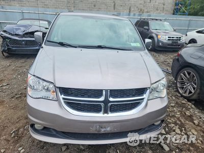 Piąte zdjęcie samochodu w środku: 2018 DODGE GRAND CARAVAN SXT VIN:2C4RDGCG4JR209035 - miniatura