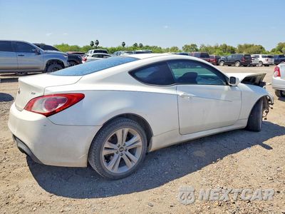Trzecie zdjęcie samochodu z tyłu: 2010 HYUNDAI GENESIS COUPE 2.0T VIN:KMHHT6KD9AU029712 - miniatura