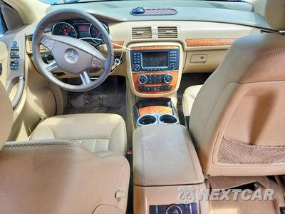Zdjęcie 8 z 13 samochodu: 2006 MERCEDES-BENZ R 350 VIN:4JGCB65E76A027211 - miniatura