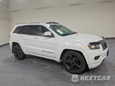 Czwarte zdjęcie samochodu z boku: 2015 JEEP GRAND CHEROKEE LAREDO VIN:1C4RJFAG4FC919090 - miniatura