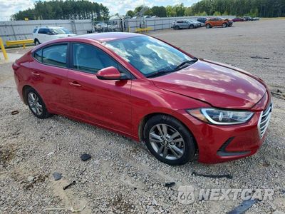Czwarte zdjęcie samochodu z boku: 2017 HYUNDAI ELANTRA SE VIN:5NPD84LFXHH029831 - miniatura
