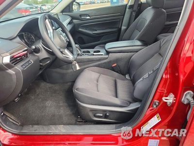 Zdjęcie 7 z 12 samochodu: 2025 NISSAN ALTIMA SV VIN:1N4BL4DV9SN303173 - miniatura
