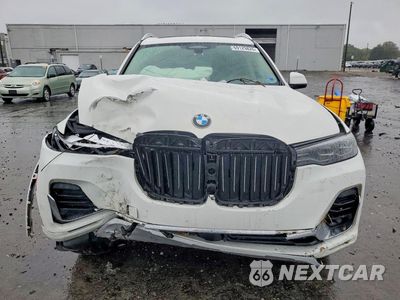 Piąte zdjęcie samochodu w środku: 2021 BMW X7 XDRIVE40I VIN:5UXCW2C0XM9G48905 - miniatura