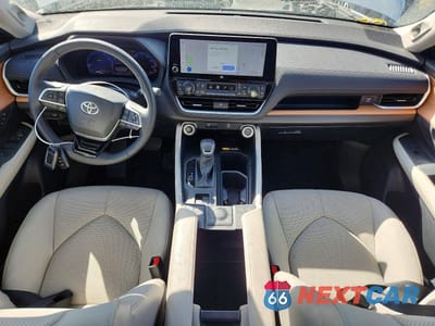 Zdjęcie 8 z 13 samochodu: 2026 TOYOTA GRAND HIGHLANDER LIMITED VIN:5TDAAAB54TS129716 - miniatura
