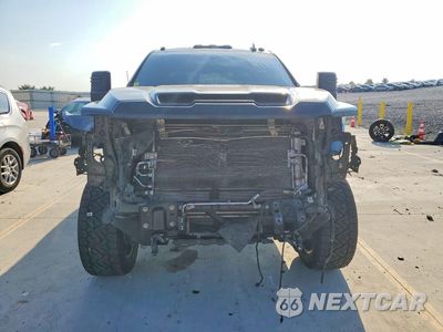 Piąte zdjęcie samochodu w środku: 2022 GMC SIERRA K3500 DENALI VIN:1GT49WEY9NF359215 - miniatura