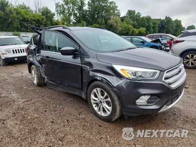 Czwarte zdjęcie samochodu z boku: 2019 FORD ESCAPE SEL VIN:1FMCU9HD8KUC51420 - miniatura