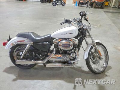 2006 HARLEY-DAVIDSON XL1200 C 1HD1CGP116K416637 - główne zdjęcie licytacji z USA - miniatura