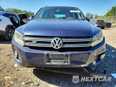 Piąte zdjęcie samochodu w środku: 2016 VOLKSWAGEN TIGUAN S VIN:WVGBV7AX8GW058309 - miniatura