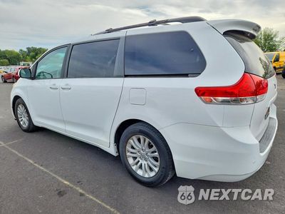Drugie zdjęcie samochodu z przodu: 2013 TOYOTA SIENNA XLE 8-PASSENGER VIN:5TDYK3DC8DS291269 - miniatura
