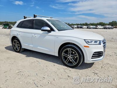 Czwarte zdjęcie samochodu z boku: 2018 AUDI SQ5 PREMIUM PLUS VIN:WA1A4AFY5J2200108 - miniatura