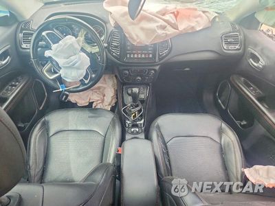 Zdjęcie 8 z 12 samochodu: 2020 JEEP COMPASS LIMITED VIN:3C4NJDCB2LT211862 - miniatura
