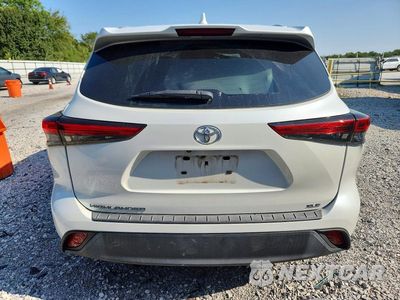Zdjęcie 6 z 14 samochodu: 2022 TOYOTA HIGHLANDER XLE VIN:5TDGZRAH9NS091450 - miniatura