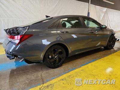 Trzecie zdjęcie samochodu z tyłu: 2026 HYUNDAI ELANTRA SEL SPORT VIN:KMHLM4DG8TU119553 - miniatura