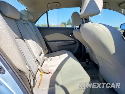Zdjęcie 10 z 12 samochodu: 2010 TOYOTA YARIS BASE VIN:JTDBT4K36A1365504 - miniatura