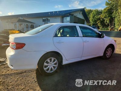 Trzecie zdjęcie samochodu z tyłu: 2012 TOYOTA COROLLA L VIN:2T1BU4EE5CC823994 - miniatura