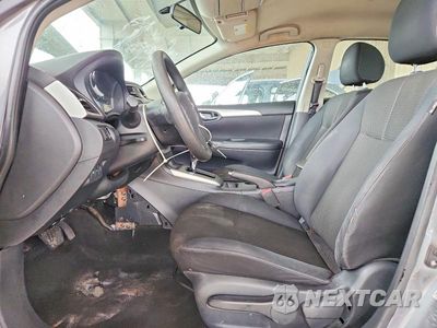 Zdjęcie 7 z 12 samochodu: 2016 NISSAN SENTRA S VIN:3N1AB7AP2GY257165 - miniatura