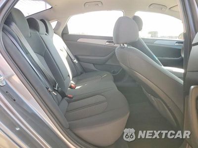 Zdjęcie 10 z 12 samochodu: 2019 HYUNDAI SONATA SE VIN:5NPE24AF1KH797584 - miniatura