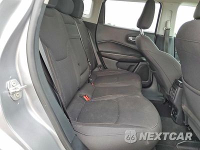 Zdjęcie 11 z 13 samochodu: 2019 JEEP COMPASS SPORT VIN:3C4NJDAB1KT600378 - miniatura