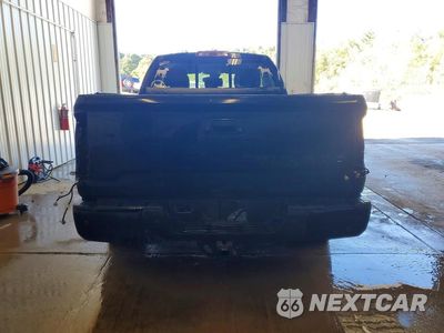 Zdjęcie 6 z 13 samochodu: 2018 TOYOTA TUNDRA SR5 VIN:5TFUY5F14JX741641 - miniatura