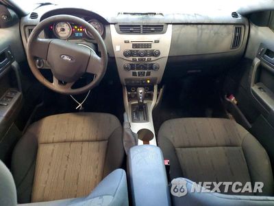 Zdjęcie 8 z 13 samochodu: 2010 FORD FOCUS SE VIN:1FAHP3FN5AW198372 - miniatura