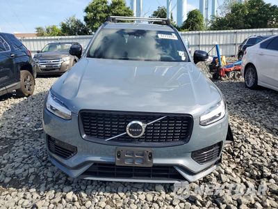 Piąte zdjęcie samochodu w środku: 2022 VOLVO XC90 T8 RECHARGE R-DESIGN VIN:YV4H60CM3N1838070 - miniatura