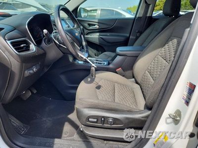 Zdjęcie 7 z 12 samochodu: 2018 CHEVROLET EQUINOX LT VIN:2GNAXJEV1J6305467 - miniatura