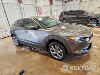 Czwarte zdjęcie samochodu z boku: 2026 MAZDA CX-30 PREFERRED VIN:3MVDMBCL0TM120744 - miniatura