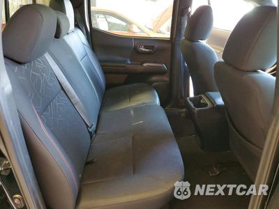 Zdjęcie 10 z 13 samochodu: 2017 TOYOTA TACOMA TRD SPORT VIN:5TFAZ5CN5HX041905 - miniatura