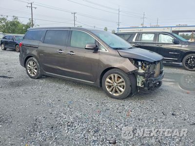 Czwarte zdjęcie samochodu z boku: 2017 KIA SEDONA SXL VIN:KNDME5C19H6274374 - miniatura
