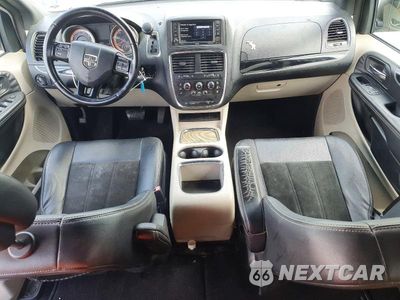 Zdjęcie 8 z 14 samochodu: 2018 DODGE GRAND CARAVAN SXT VIN:2C4RDGCG1JR179282 - miniatura