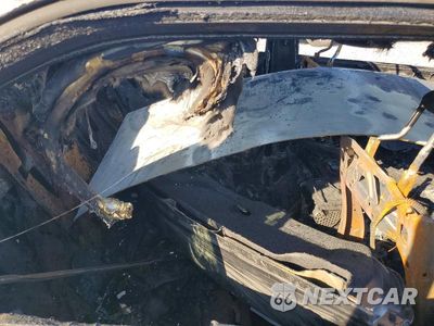 Zdjęcie 10 z 11 samochodu: 2013 TOYOTA CAMRY XLE VIN:4T1BF1FK1DU715353 - miniatura