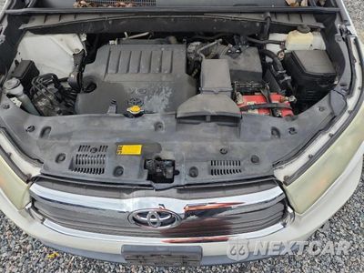 Zdjęcie 12 z 13 samochodu: 2015 TOYOTA HIGHLANDER LE VIN:5TDBKRFH9FS160324 - miniatura