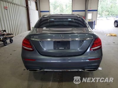 Zdjęcie 6 z 12 samochodu: 2017 MERCEDES-BENZ E 300 4MATIC VIN:WDDZF4KB3HA058725 - miniatura