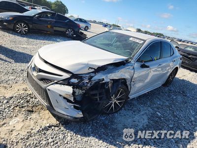 2024 TOYOTA CAMRY SE 4T1G11AK2RU260063 - główne zdjęcie licytacji z USA - miniatura