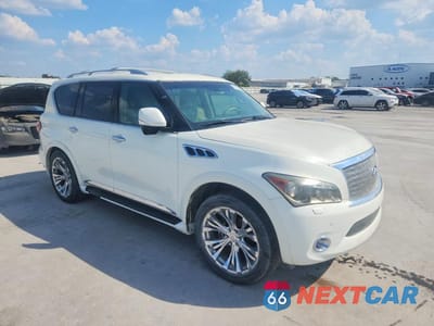 Czwarte zdjęcie samochodu z boku: 2011 INFINITI QX56 BASE VIN:JN8AZ2NE2B9007335 - miniatura