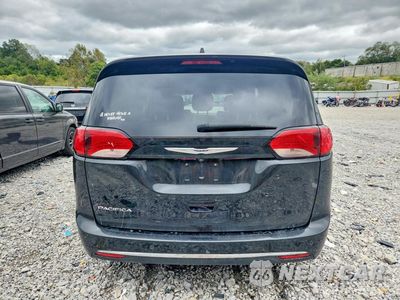 Zdjęcie 6 z 13 samochodu: 2019 CHRYSLER PACIFICA TOURING L VIN:2C4RC1BG5KR651602 - miniatura