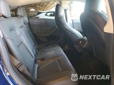 Zdjęcie 10 z 12 samochodu: 2023 TESLA MODEL Y VIN:7SAYGDEE9PA204141 - miniatura