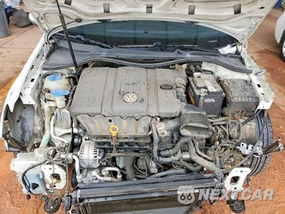 Zdjęcie 11 z 13 samochodu: 2011 VOLKSWAGEN GOLF VIN:WVWDB7AJ9BW187766 - miniatura