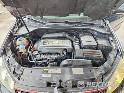 Zdjęcie 11 z 12 samochodu: 2013 VOLKSWAGEN GTI VIN:WVWHV7AJ5DW141119 - miniatura