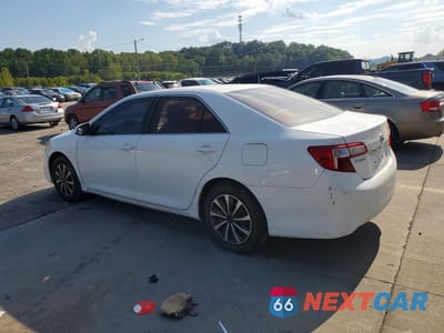 Drugie zdjęcie samochodu z przodu: 2014 TOYOTA CAMRY LE VIN:4T1BF1FK1EU870034 - miniatura