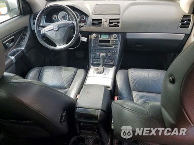 Zdjęcie 8 z 14 samochodu: 2013 VOLVO XC90 3.2 VIN:YV4952CY4D1643597 - miniatura