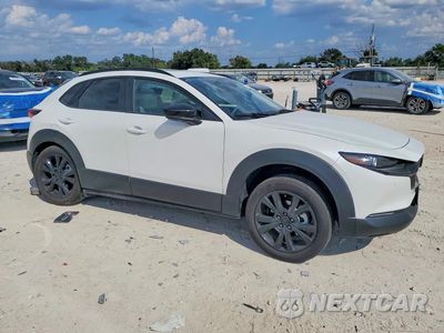 Czwarte zdjęcie samochodu z boku: 2026 MAZDA CX-30 PREMIUM VIN:3MVDMBDY4TM109756 - miniatura